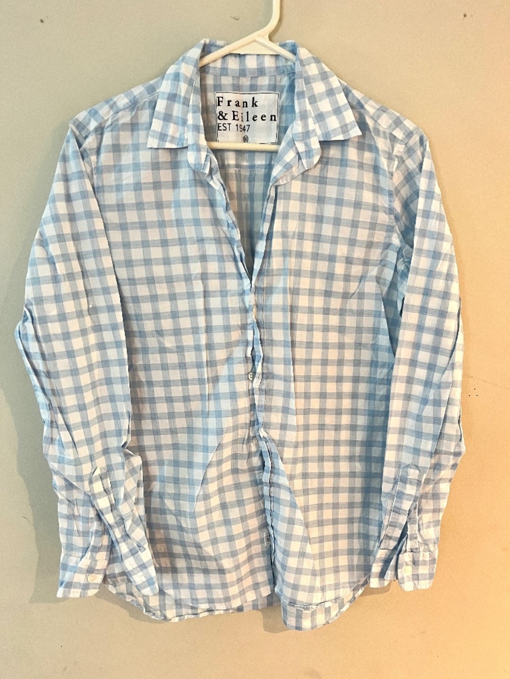 Frank & Eileen Gingham blue and white cotton shirt, Medium